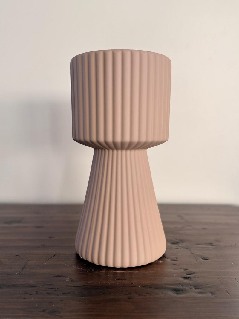 Degana Vase