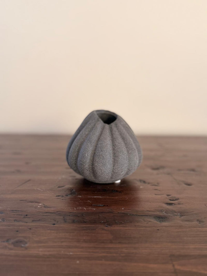 Hana Vase