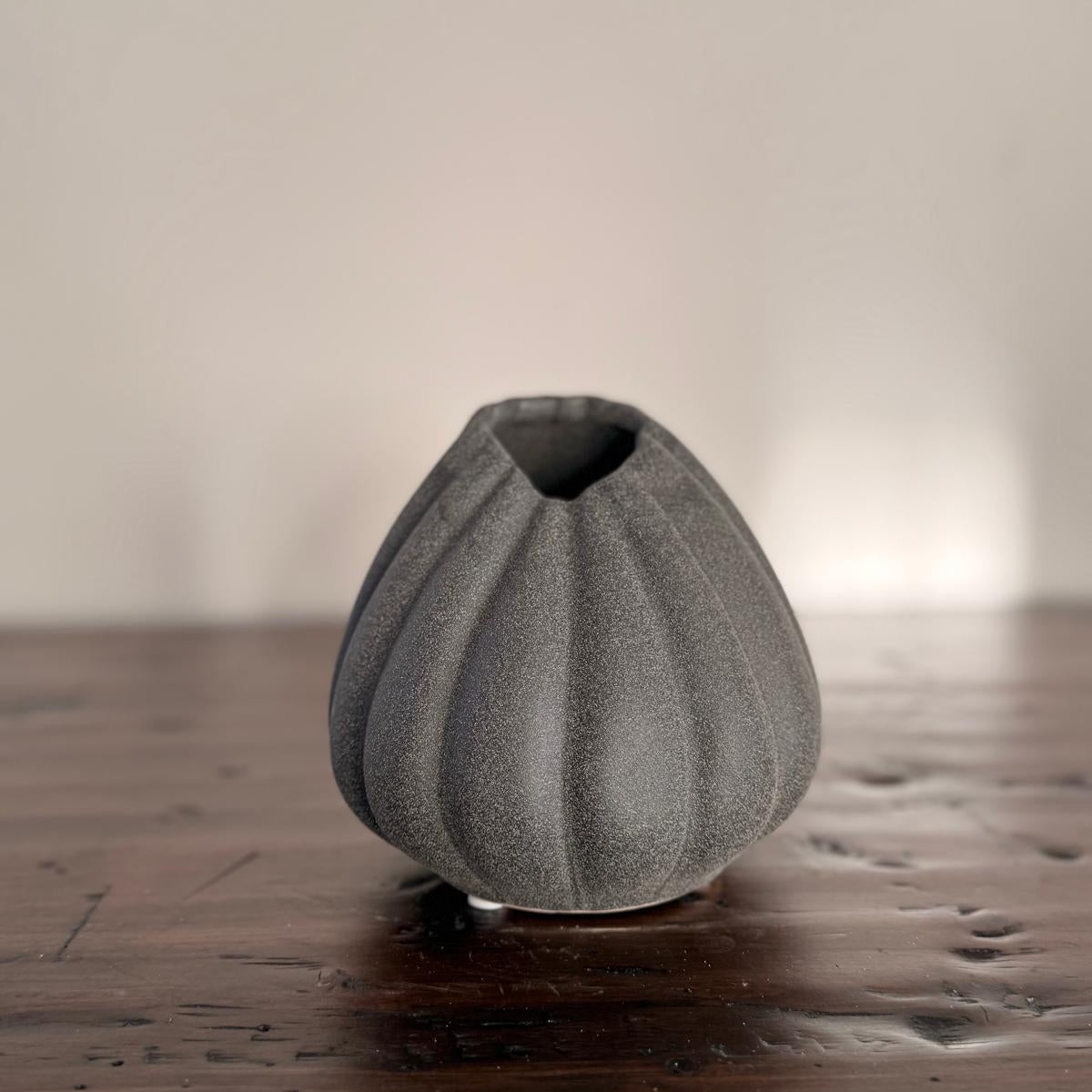 Hana Vase medium